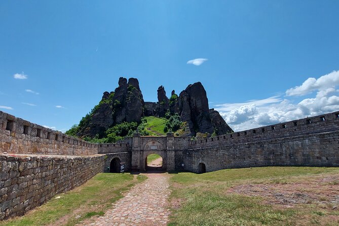 Full-Day Belogradchik Rocks and Belogradchik Fortress from Sofia - The three-hour journey from Sofia
