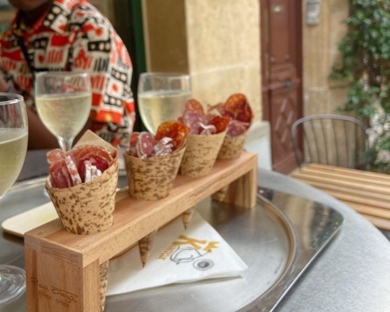 Full-Day Bordeaux gourmet tour & 2 chateau Medoc - The main château tasting with French pairings
