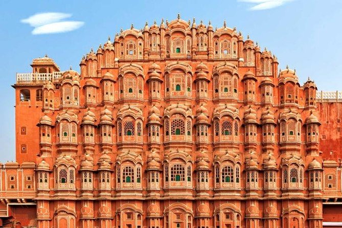 Full-Day Jaipur City Tour with Amber Fort and City Palace - A private guide makes the schedule more adaptable