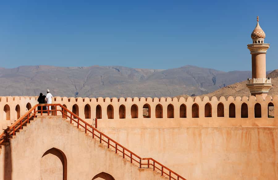 Full-Day Tour in Oman: Enchanting Forts of Nizwa and Jabreen - Key points at a glance