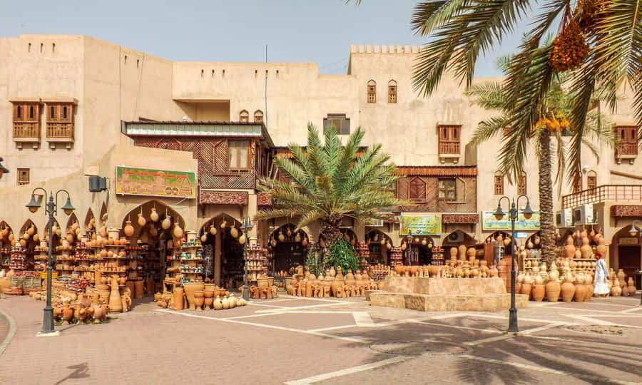 Full-Day Tour in Oman: Enchanting Forts of Nizwa and Jabreen - Why this Muscat day trip works