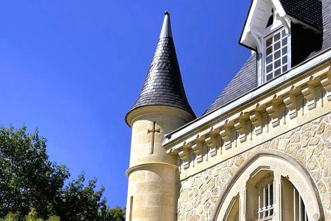 Full Day Tour Saint Emilion with lunch two Chateaux and Village - Two estate wineries and five or six wines