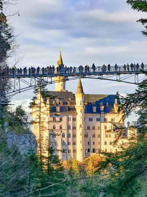 Füssen to Neuschwanstein Castle - Guided Scenic Tour - Key points at a glance