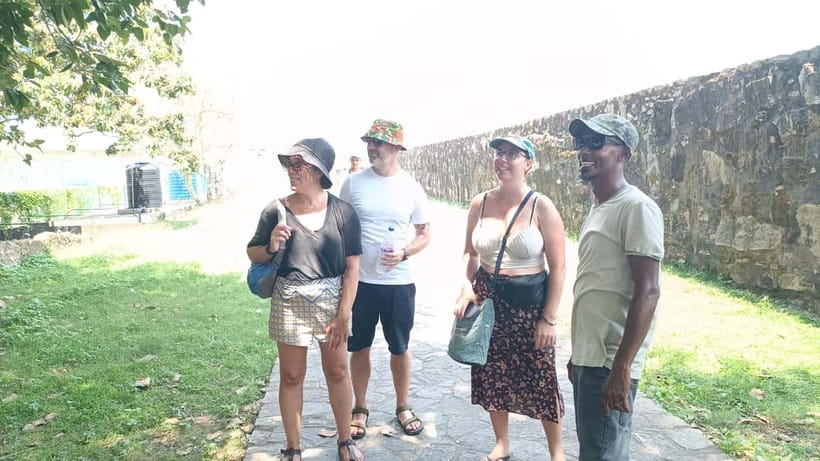 Galle Fortt Guided Walking Tour with a Local - Exploring Galle Fort’s historic buildings
