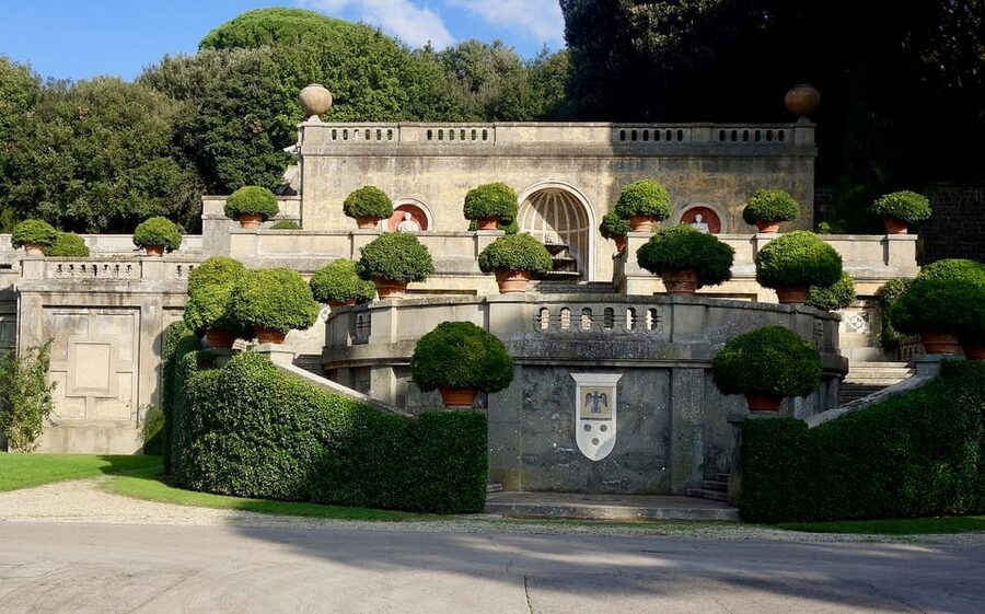 Gandolfo: Castel Gandolfo Papal Villa Gardens Minibus Tour - The Astronomical Domes option