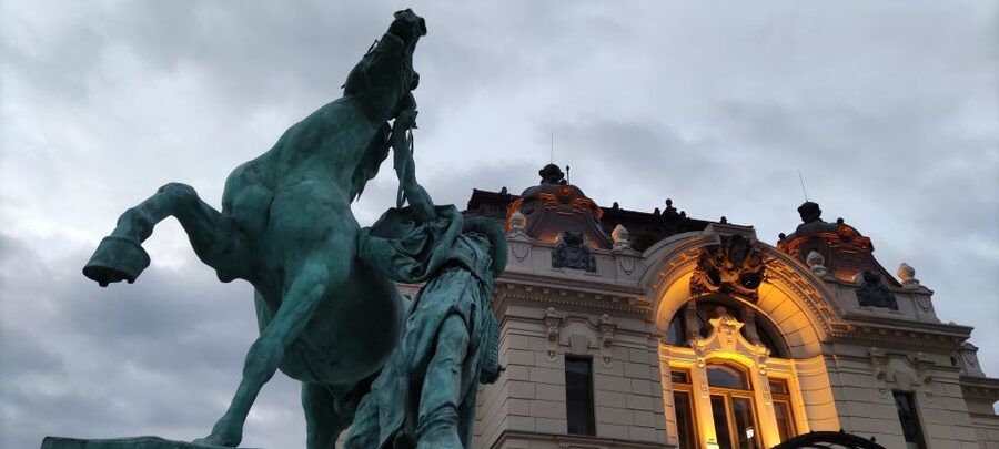 German guided tour through Budapest's castle district - Mary Magdalene Tower and the older town of Buda