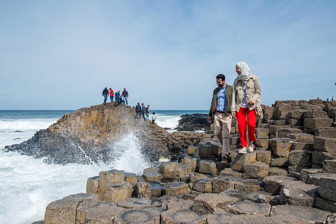 Giants Causeway & Castles Tour from Belfast: Guided tour - Portaneevy viewpoint and Carrick-a-Rede