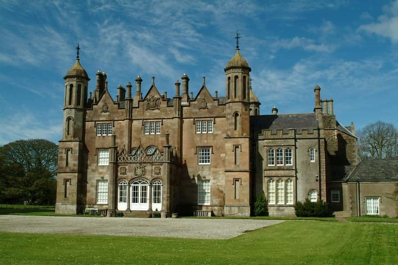 Glenarm Castle: Guided Castle Tour - A private castle with a public welcome