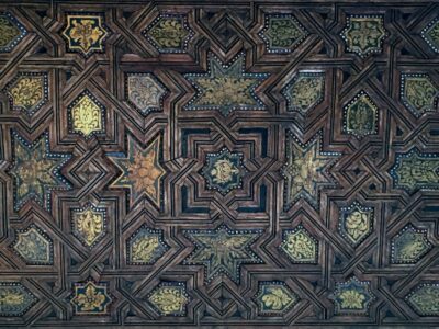 Granada: Alhambra and Generalife Gardens Guided Tour