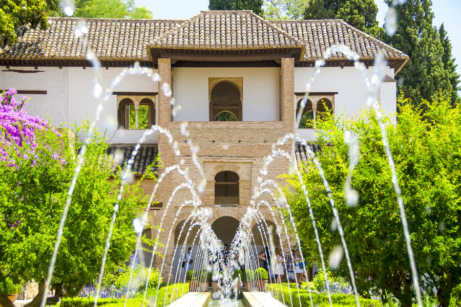 Granada: Alhambra Gardens and Generalife Ticket - The Alcazaba and its fortified towers