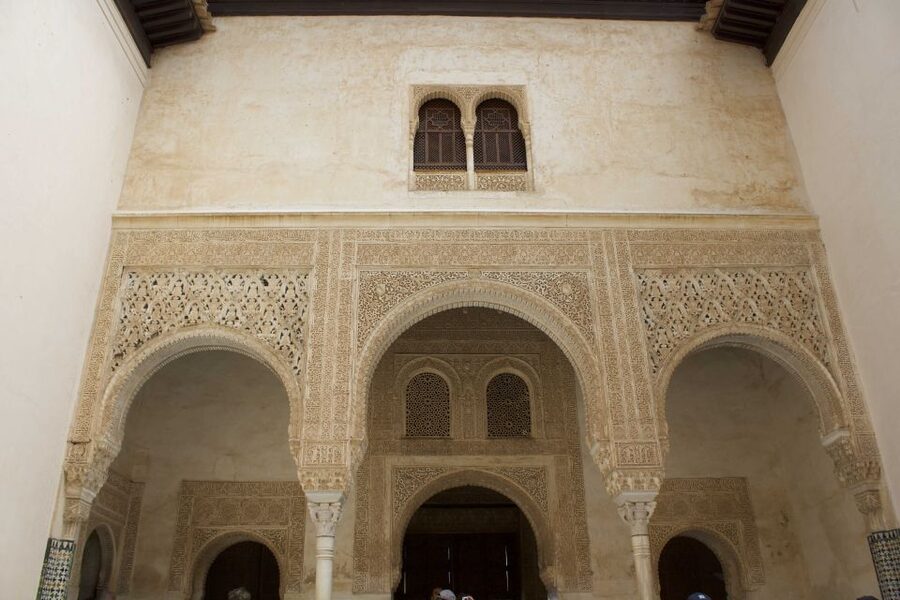 Granada: Alhambra Guided Tour with Nasrid Palaces - Practical details before you go