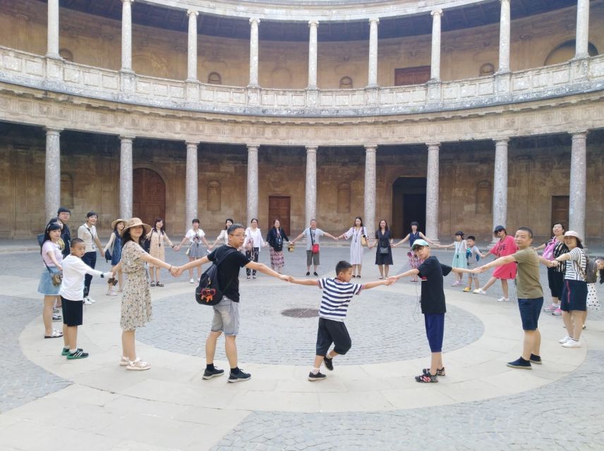 Granada: Alhambra, Nasrid Palaces, & Generalife Guided Tour - Charles V Palace: a sharp change in style