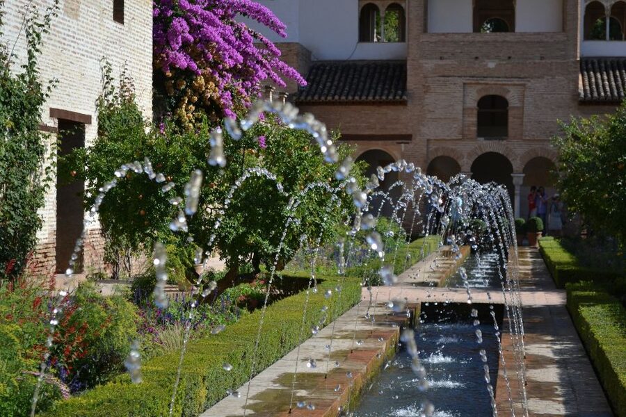 Granada: Full Alhambra Premium Guided Tour with Tickets - The Nasrid Palaces and their carefully controlled beauty