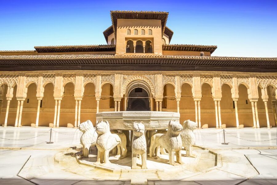 Granada Full Day: Alhambra General, Albayzin and Sacromonte - Albayzin: cobblestones, lanes, and a medieval feel
