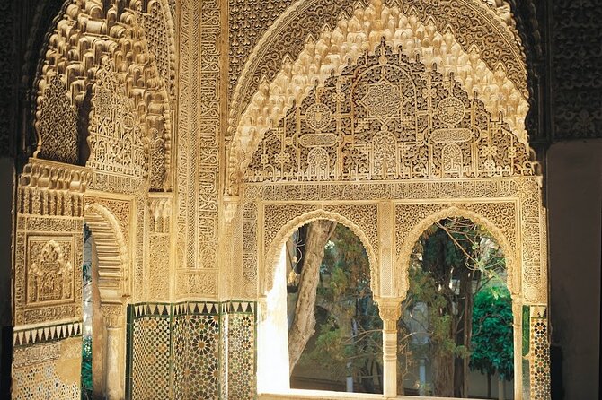 Granada Tour with Alhambra and Generalife Gardens from Seville - The return trip and the real cost of convenience