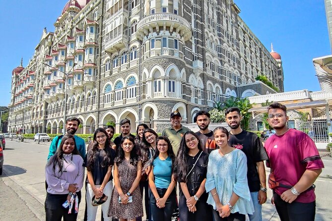Group Guided Walking Tour in Fort and Colaba - What the $16.73 price really offers