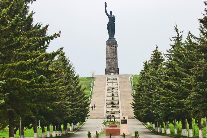 Group Tour: Gyumri (Urban Life museum, Black fortress, old town), Harichavank - Why Gyumri is worth a full day from Yerevan