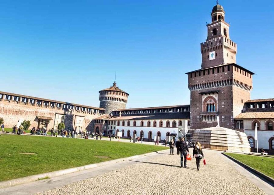 Guided Tour: Discover Sforza Castle and Michelangelo's Art - Why Pietà Rondanini changes the usual Michelangelo story