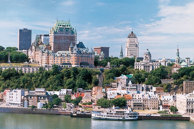 Guided Tour of the Fairmont Le Chateau Frontenac in Quebec City - Best times and seasons for this experience