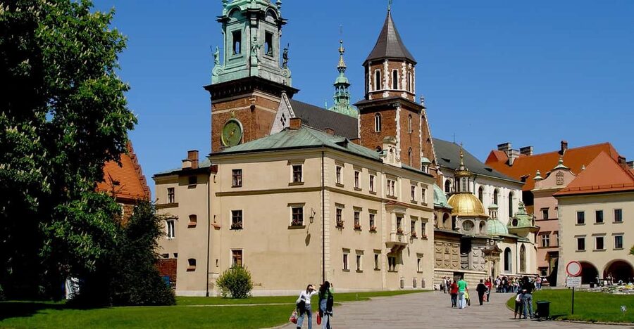 Guided Tour of the Wawel Castle & Cathedral in Cracow - Meeting point and timing details worth knowing