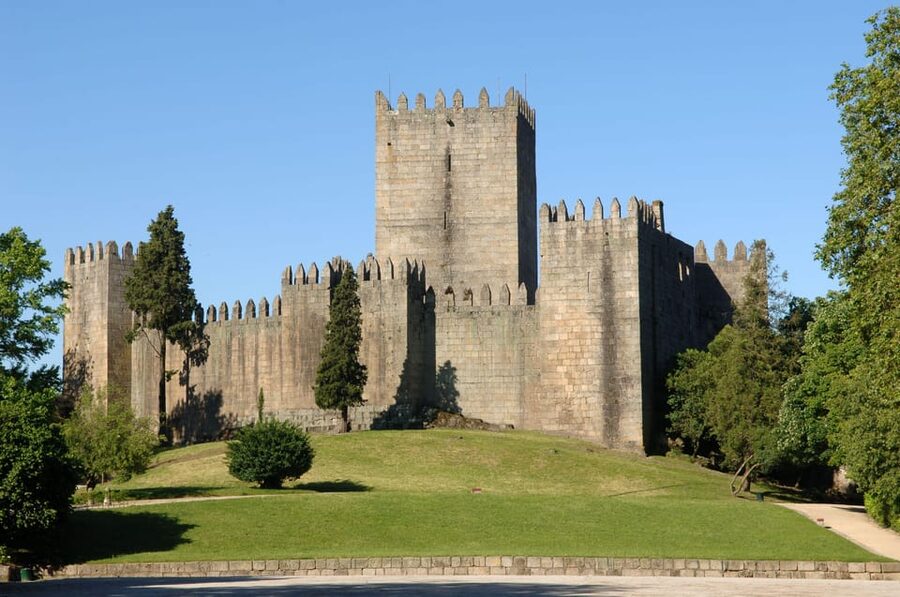 Guimarães: Castle of Guimarães Entry Ticket - Why Guimarães Castle matters