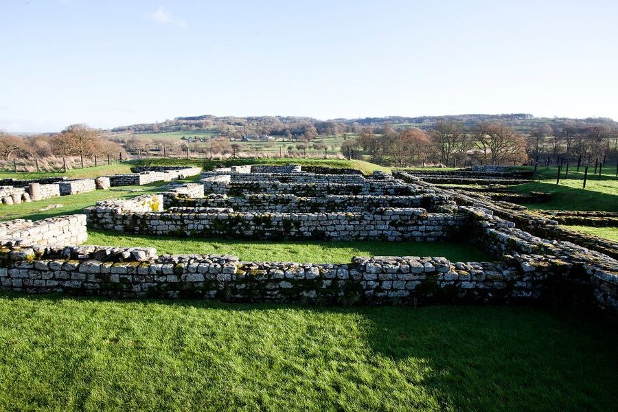 Hadrian's Wall: Chesters Roman Fort and Museum Entry Ticket - Start with the Clayton Museum and your e-reader