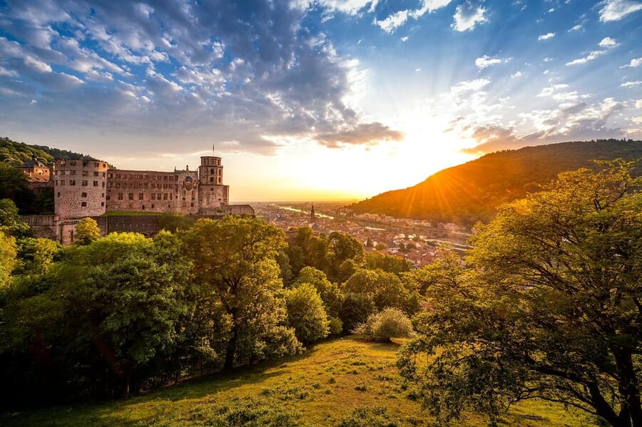 Heidelberg: Heidelberg Castle Garden & Outside Private Tour - What is not included