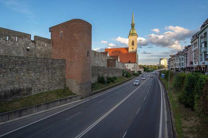 Highlights of Bratislava's Old Town with Castle - Bratislava Castle and views toward Petržalka