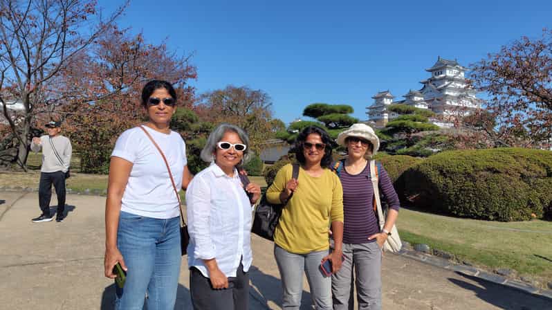 Himeji: Express Guided Tour of Himeji Castle in 90 Minutes - Meeting at the Ticket Service
