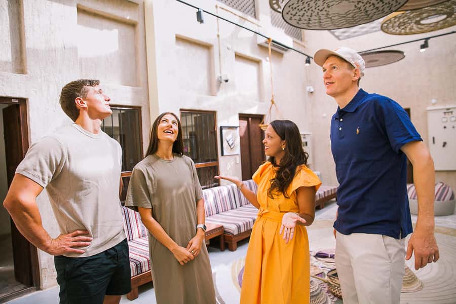Historic Forts, Boats and Pearls of Old Dubai Walking Tour - Key points at a glance