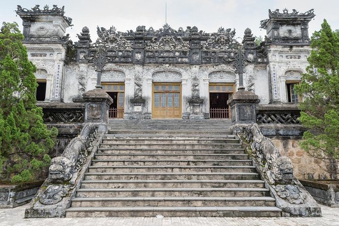 Hue City and The Citadel via Hai Van Pass Daily Small Group Tour - Why the Da Nang to Hue route is worth your day