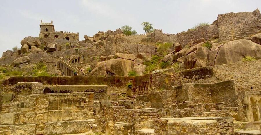 Hyderabad: Golconda Fort and Qutub Shahi Tombs Half-Day Tour - The Balahisar Gate and the Fort’s Famous Echo