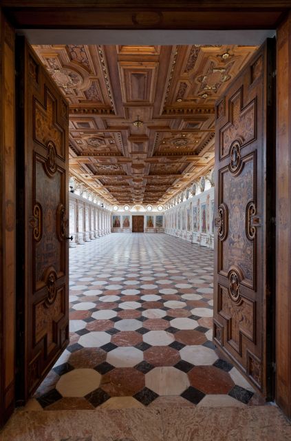 Innsbruck: Tickets for Schloss Ambras - Practical ways to get more from the collections
