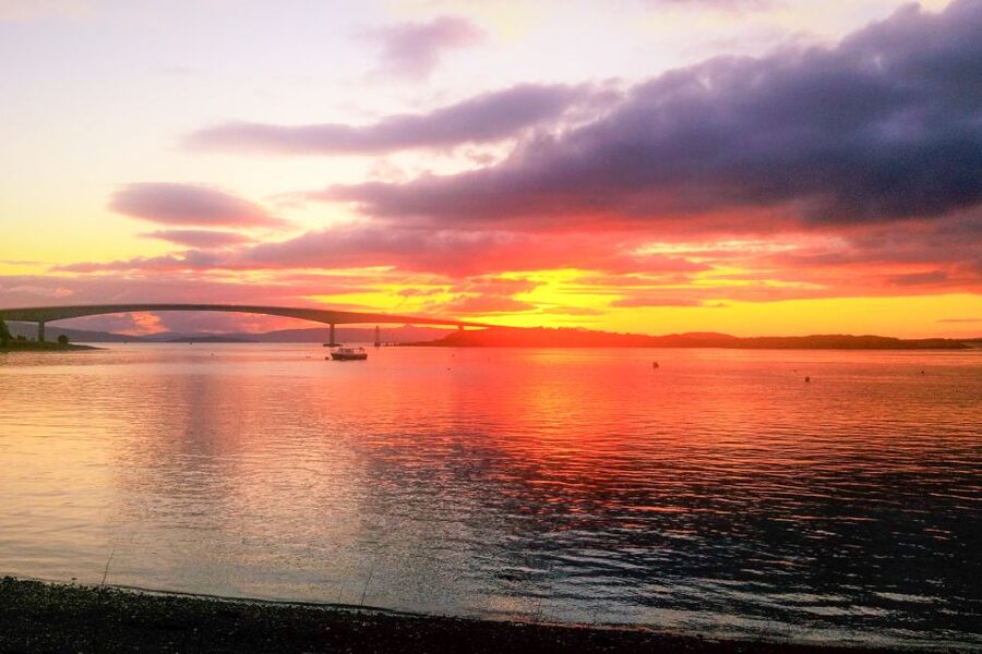 Inverness: Loch Ness, Skye, & Eilean Donan Castle Tour - Old Man of Storr and Kilt Rock