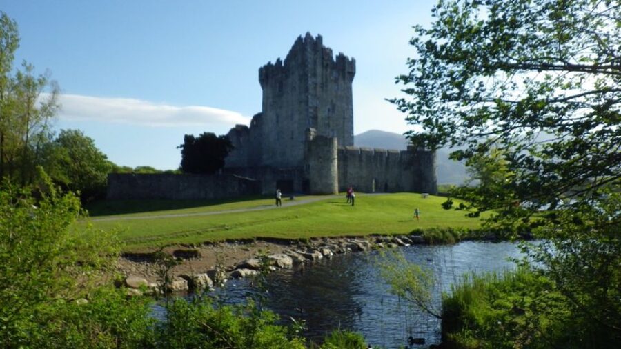 Ireland: Blarney Castle, Kilkenny & Irish Whiskey 3-Day Tour - Kilkenny Castle and a free evening