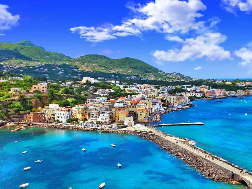 Ischia/Forio: Visit to the Aragonese Castle + Village of Celsa - Walking through the insula minor