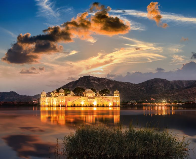 Jaipur Amer Fort, Jal Mahal & Stepwell Private Half-Day Tour - The real cost of a $53 half-day