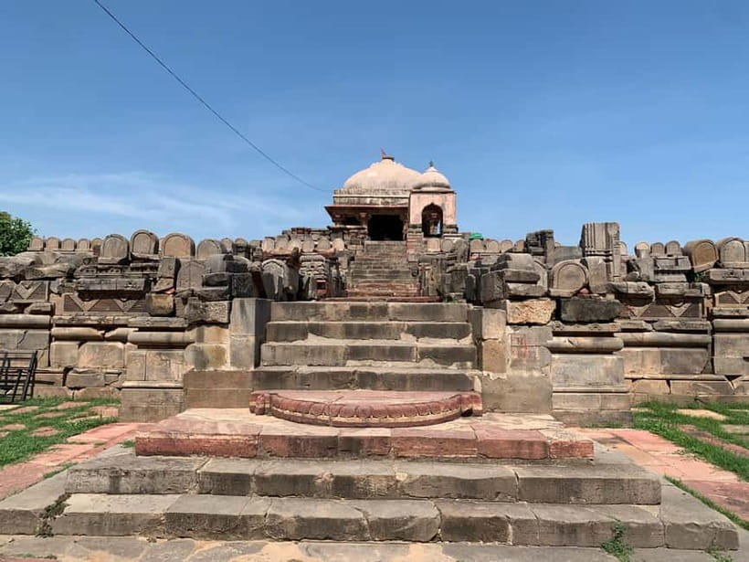 Jaipur: Haunted Bhangarh Fort and Abhaneri Stepwell Day Trip - Why pair a stepwell with a haunted fort?