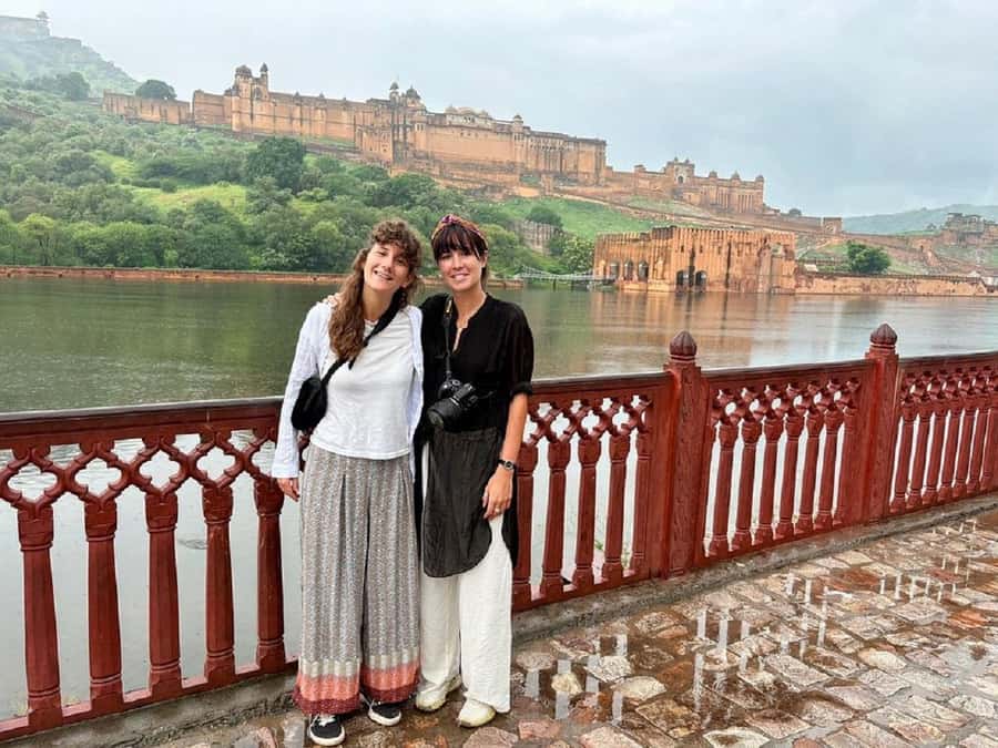 Jaipur: Jaipur & Amber Fort Full or Half-Day Guided Tour - Jantar Mantar, where stone becomes a clock