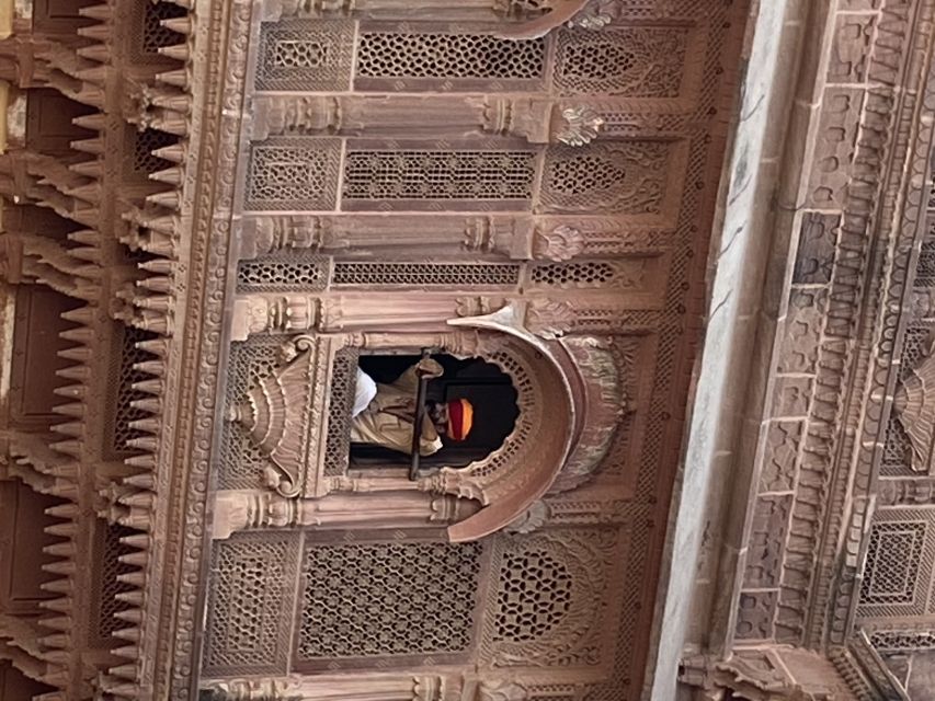 Jodhpur: Mehrangarh Fort and Blue City Private Guided Tour - Private car, driver, and a flexible five-hour plan