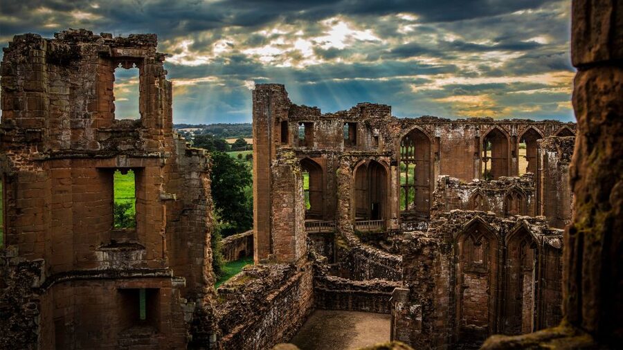 Kenilworth Castle and Elizabethan Garden Entry Ticket - Why Kenilworth’s Elizabethan garden matters