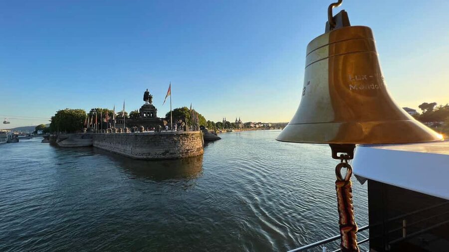 Koblenz:Rhine Valley boat tour along the castles and palaces - Key points to know before booking