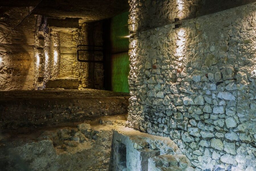Krakow: Wawel Castle, Cathedral, Rynek Underground & Lunch - Should you book this Krakow history tour?