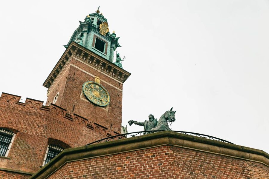 Krakow: Wawel Royal Hill with Optional Castle and Cathedral - Why Wawel Hill matters to Krakow