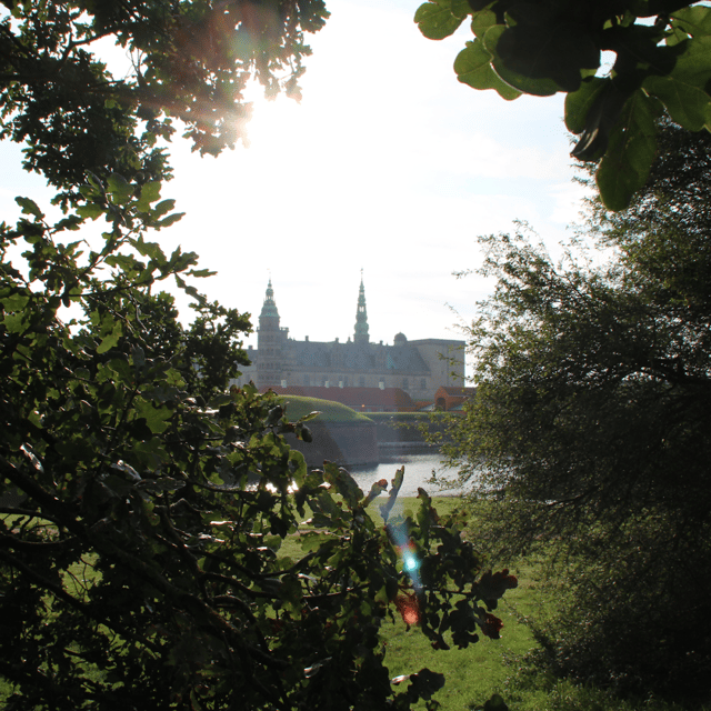 Kronborg Castle Entry Ticket - Arriving from Copenhagen and finding the castle