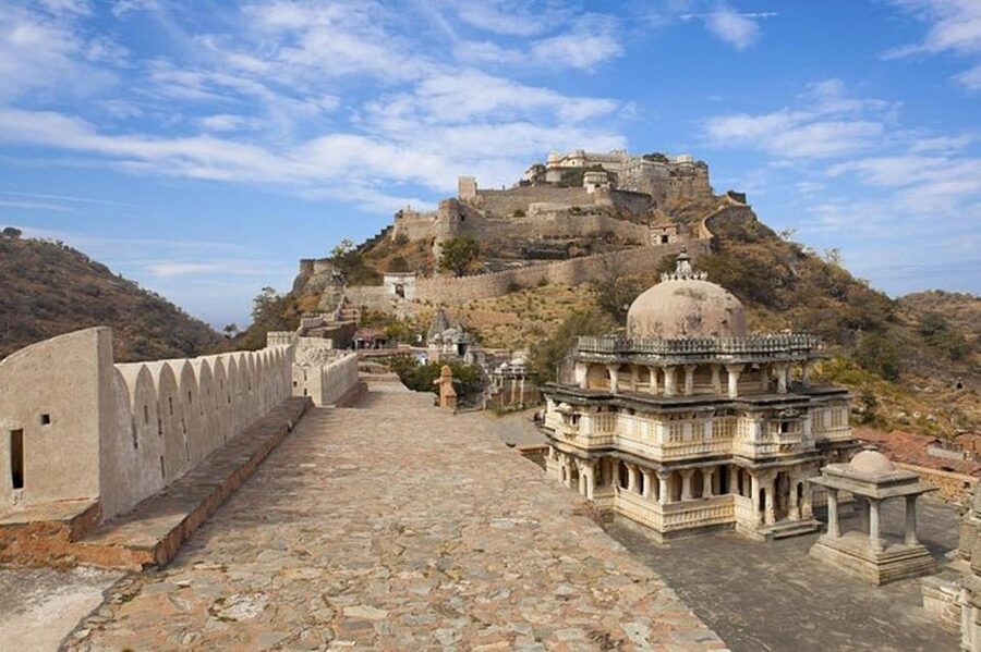 Kumbhalgarh Fort & Ranakpur Jain Temple Tour From Udaipur - Should You Book It?