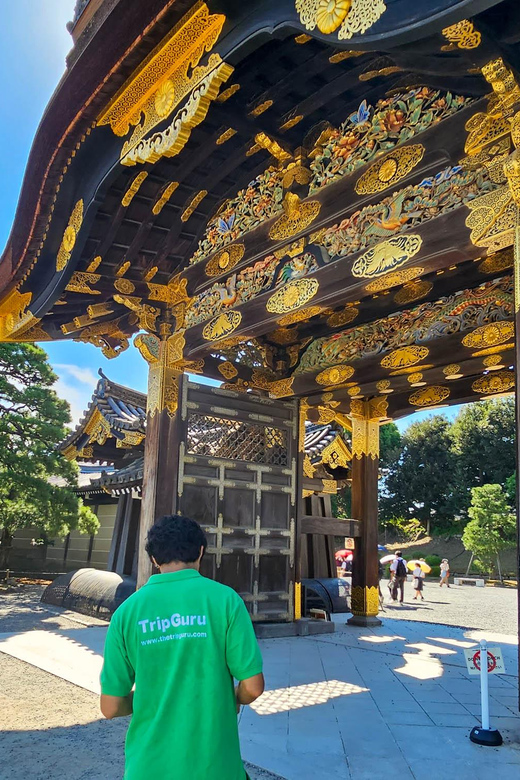 Kyoto: Imperial Palace & Nijo Castle Guided Walking Tour - What the guides add to the experience