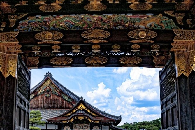 Kyoto: Nijo Castle World Heritage Guided Tour with Admission - Who should book this castle tour?