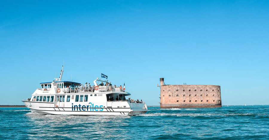 La Rochelle: Boat trip to Fort Boyard (2h00) - Watching La Rochelle Slip Behind You