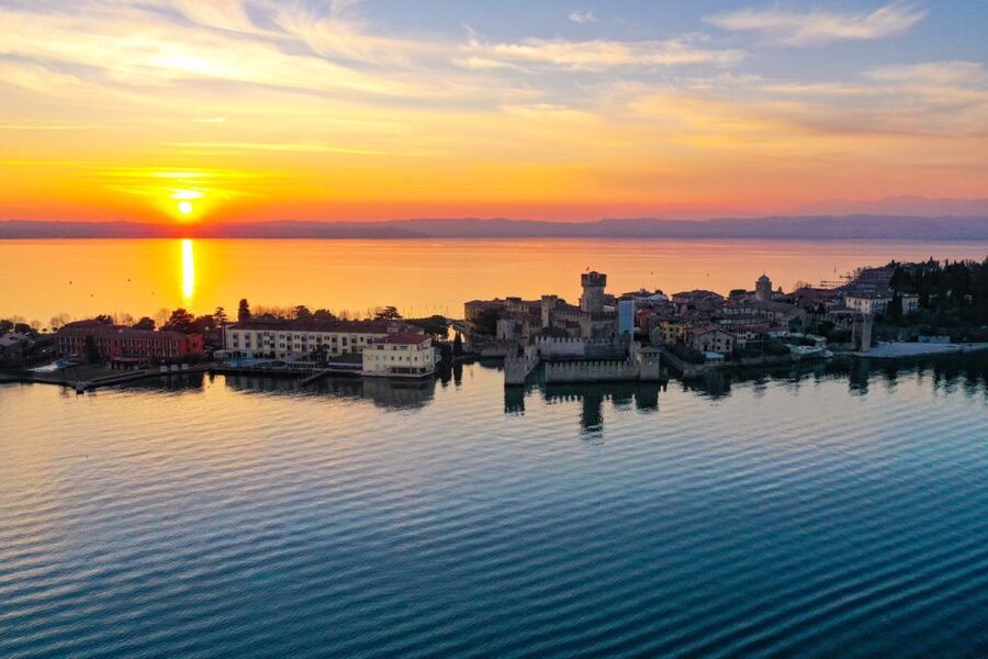 Lake Garda: Historic Castle Cruise with Wine Tasting - Lazise and the eastern shore by boat